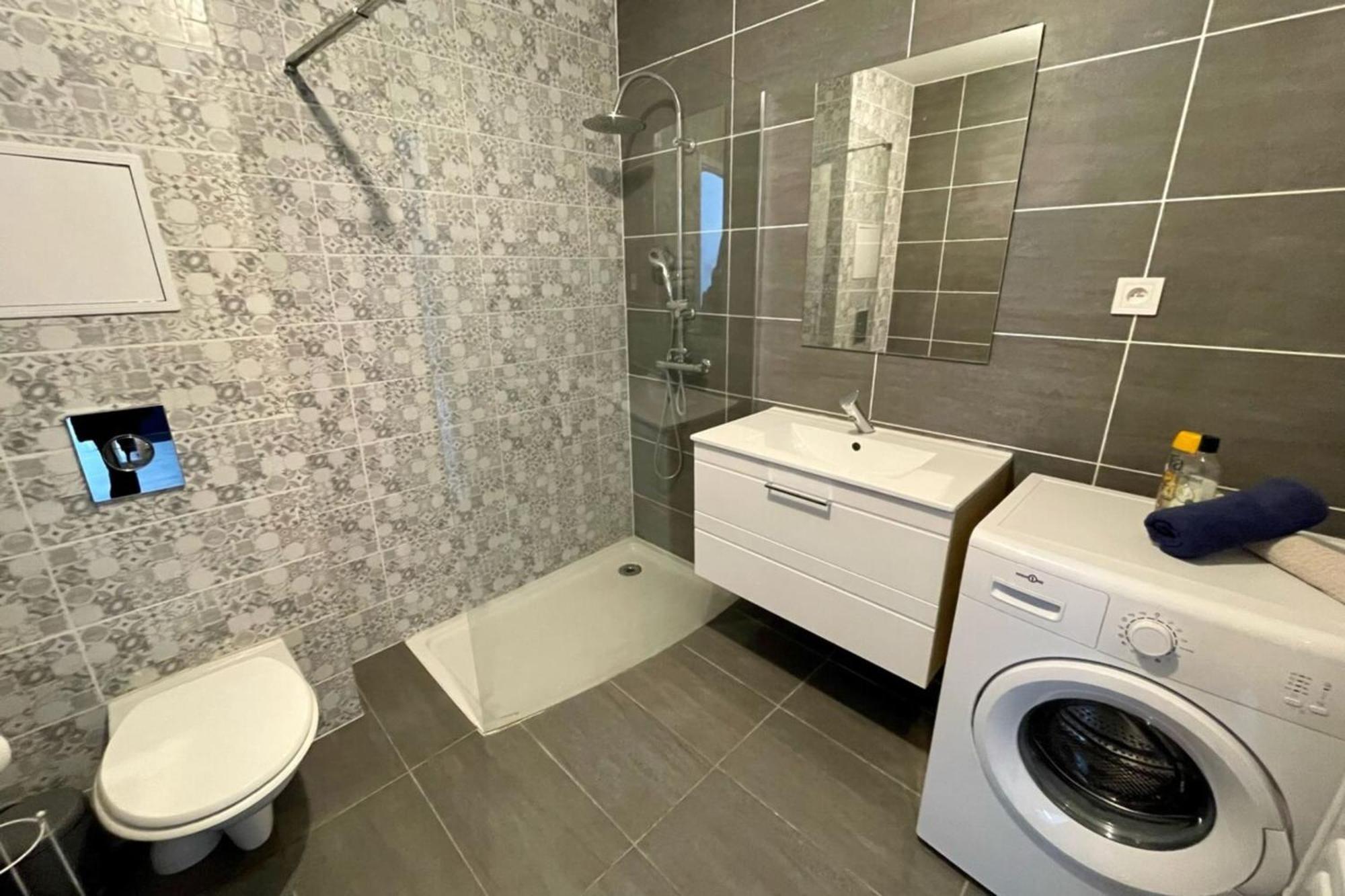 Duplex Montereau Centre - Chez Marc Appartement Buitenkant foto
